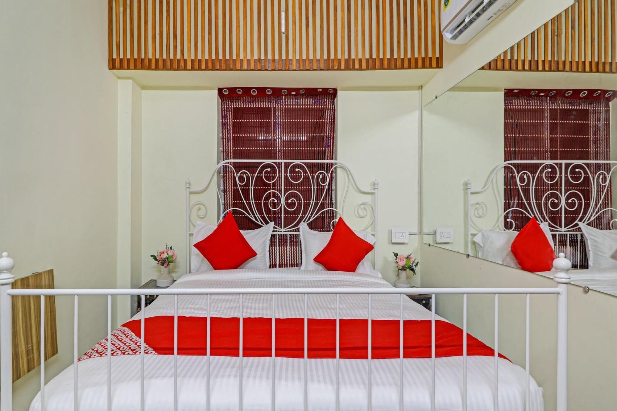 Super Hotel O Dsr Inn Near Nexus Hyderabad Exterior photo